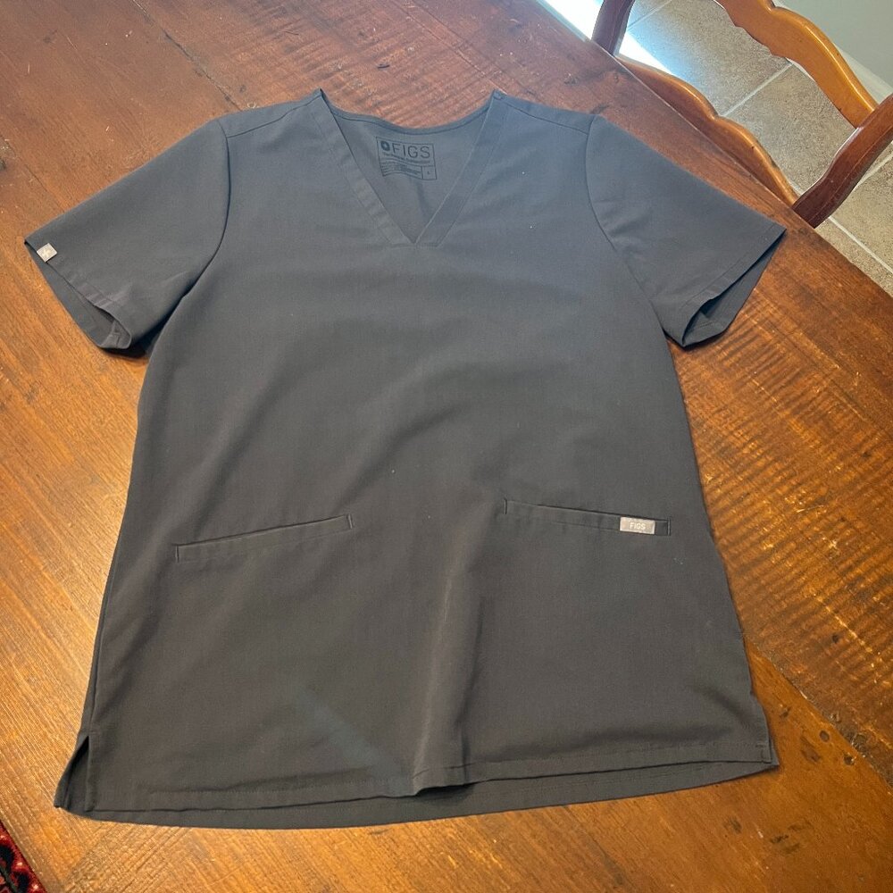 FIGS Charcoal Casma Scrub Top (L)